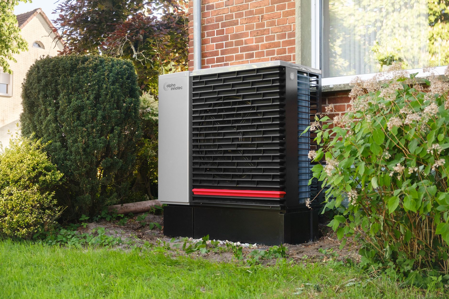 Dépannage pompe à chaleur équipe à Hyères